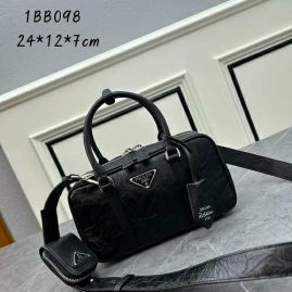 Picture of Prada Lady Handbags _SKUfw154015768fw